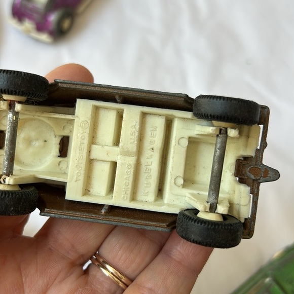 Lot of 9 Vintage 1970 Tootsie Toy Marx Metal Toy Cars - Picture 14 of 17